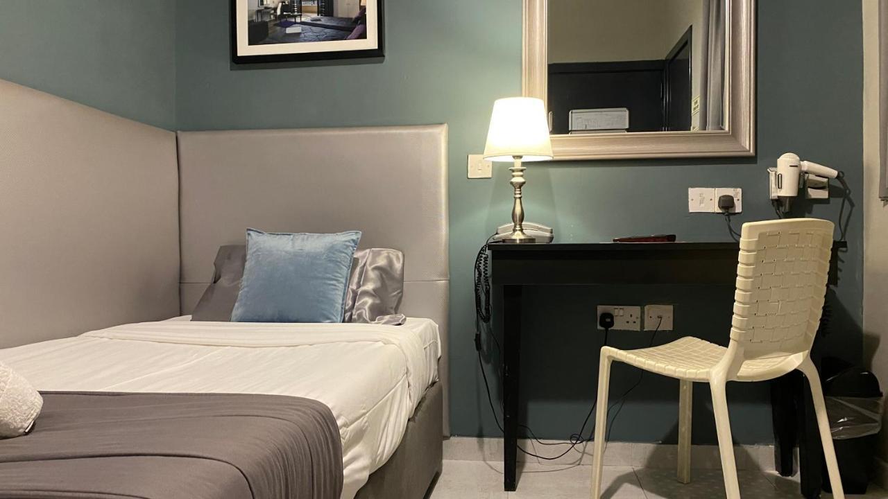Sliema Marina Hotel Luaran gambar