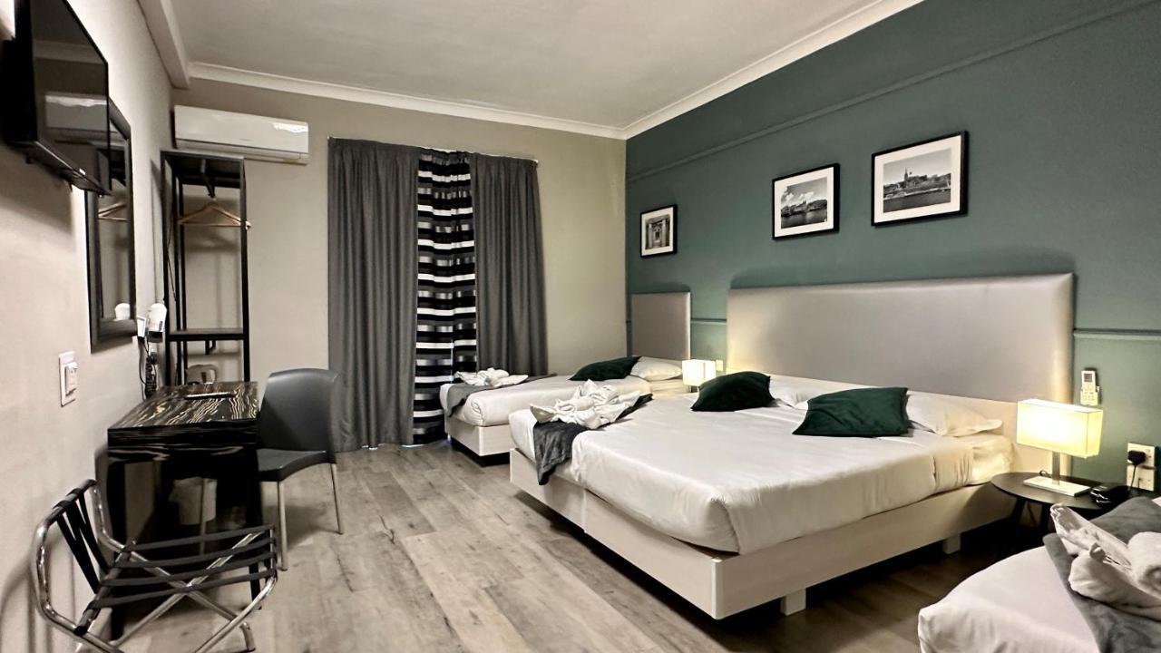Sliema Marina Hotel Luaran gambar